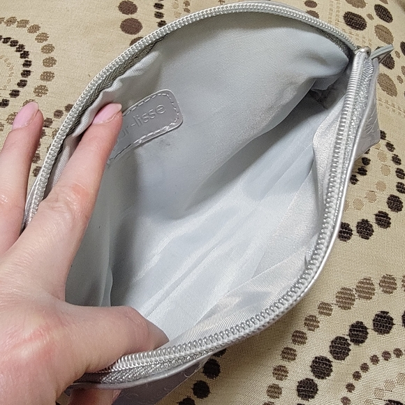 Purlisse  Silver Cosmetic Makeup Bag - Picture 8 of 14